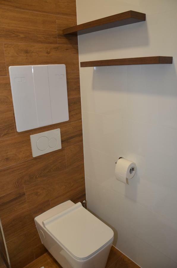 Primo Maxi Apartment วิสโซเค ดาตรี ภายนอก รูปภาพ